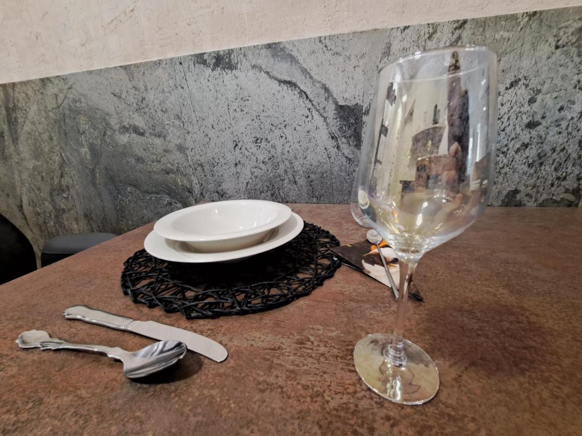 Stunning New Apartment With Free Parking Near City Centre Ljubljana Kültér fotó